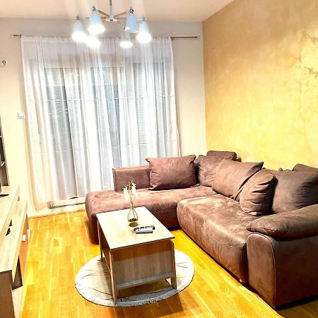 Appartement Naki Apartman à Podgorica Extérieur photo