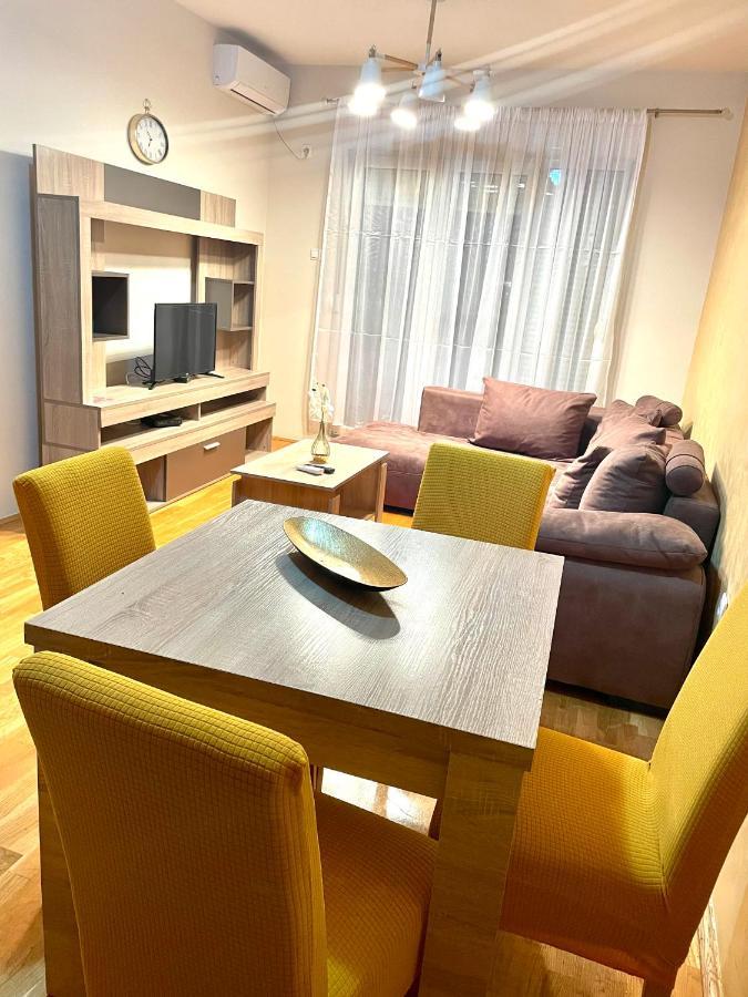 Appartement Naki Apartman à Podgorica Extérieur photo